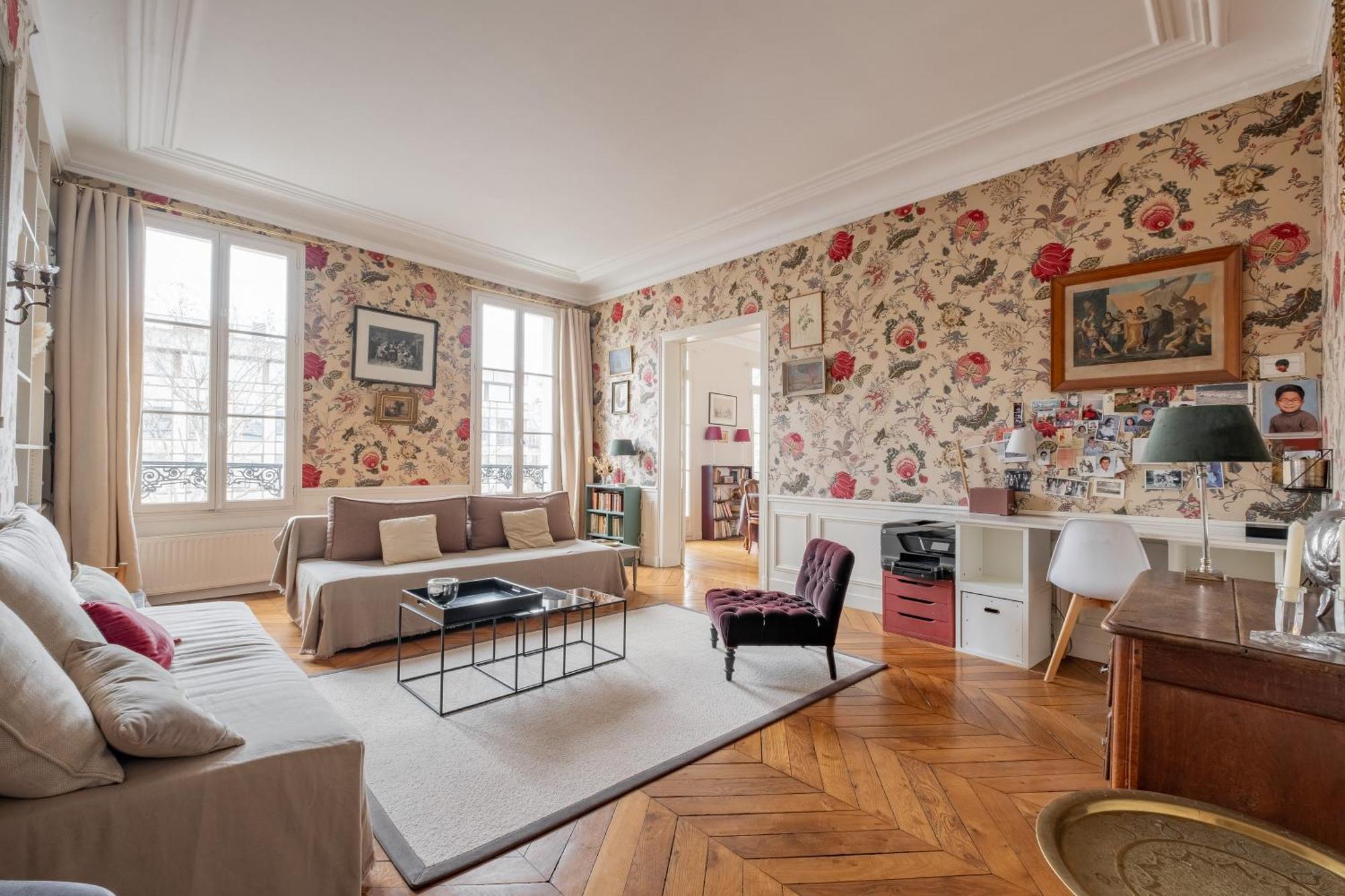 Veeve - Flowers In Saint-Martin Paris Exterior foto